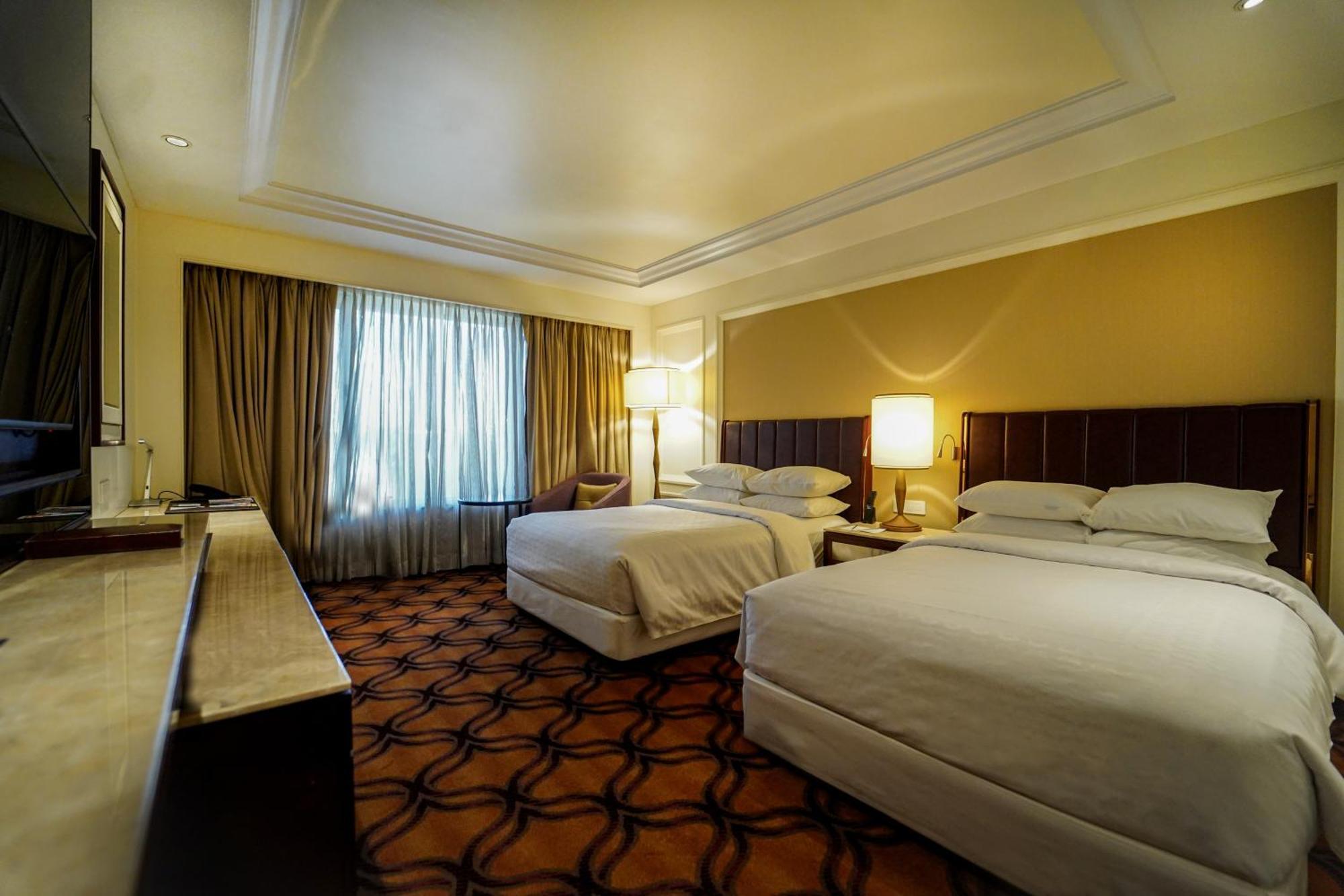 Sheraton Grand Pune Bund Garden Hotel Экстерьер фото